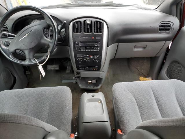 Photo 8 from auction – 2005 CHRYSLER TOWN & COU with VIN 2C4GP54L85R112764