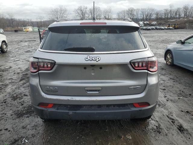 Photo 6 from auction – 2018 JEEP COMPASS LA with VIN 3C4NJDBBXJT418191