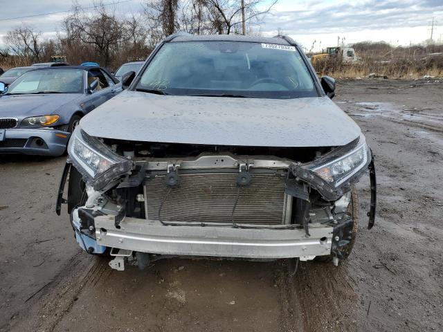 Photo 5 from auction – 2021 TOYOTA RAV4 XLE with VIN 2T3W1RFV2MC098871
