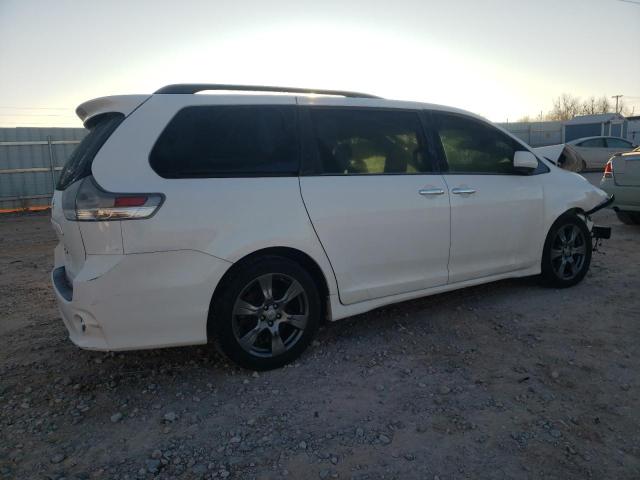 Photo 3 from auction – 2017 TOYOTA SIENNA SE with VIN 5TDXZ3DC7HS773387