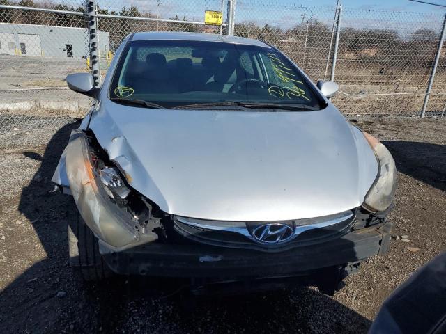 Photo 5 from auction – 2012 HYUNDAI ELANTRA GL with VIN 5NPDH4AE5CH072914