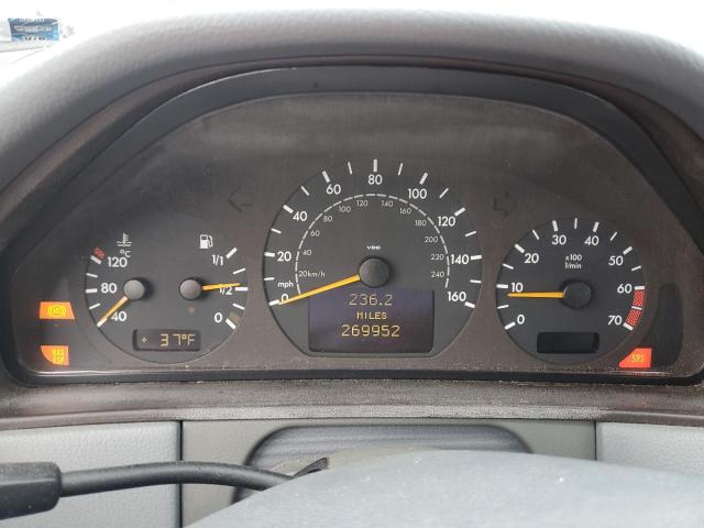 Photo 9 from auction – 2000 MERCEDES-BENZ E 320 4MAT with VIN WDBJF82G6YX028673