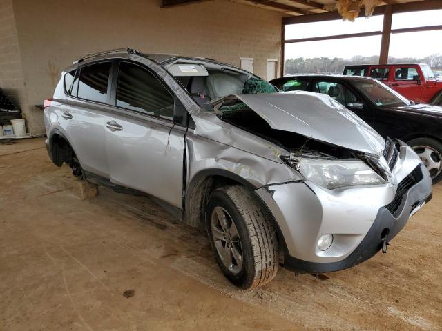 Photo 4 from auction – 2015 TOYOTA RAV4 XLE with VIN JTMWFREV1FD080105