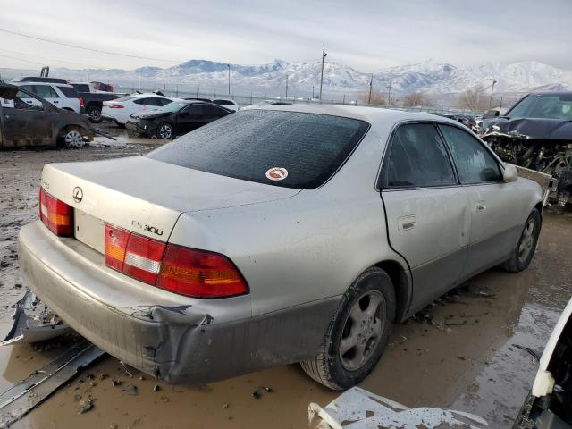 Photo 3 from auction – 1997 LEXUS ES 300 with VIN JT8BF22G0V0061917