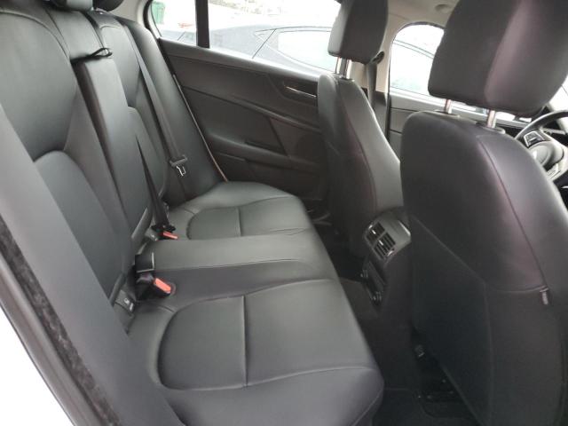 Photo 10 from auction – 2017 JAGUAR XE with VIN SAJAR4BG7HA976599