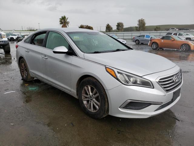 Photo 4 from auction – 2016 HYUNDAI SONATA SE with VIN 5NPE24AF1GH362023