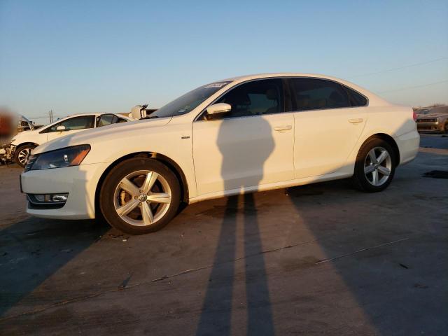 VOLKSWAGEN PASSAT S 2015 with VIN 1VWAS7A39FC109089 - Photo from auction