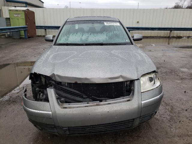 Photo 5 from auction – 2002 VOLKSWAGEN PASSAT GLX with VIN WVWTH63B62P295167