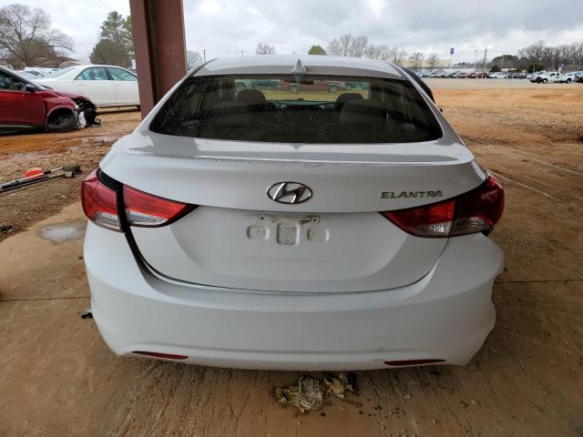 Photo 6 from auction – 2014 HYUNDAI UK with VIN 5NPDH4AE9EH449490