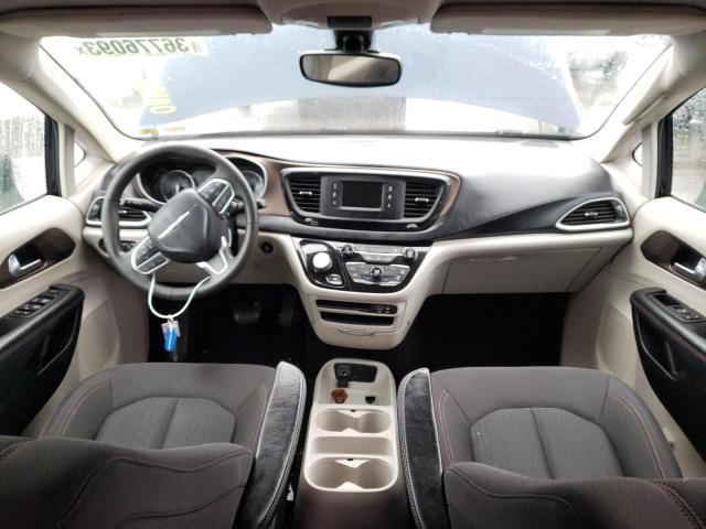 Photo 8 from auction – 2017 CHRYSLER PACIFICA L with VIN 2C4RC1CG5HR723034