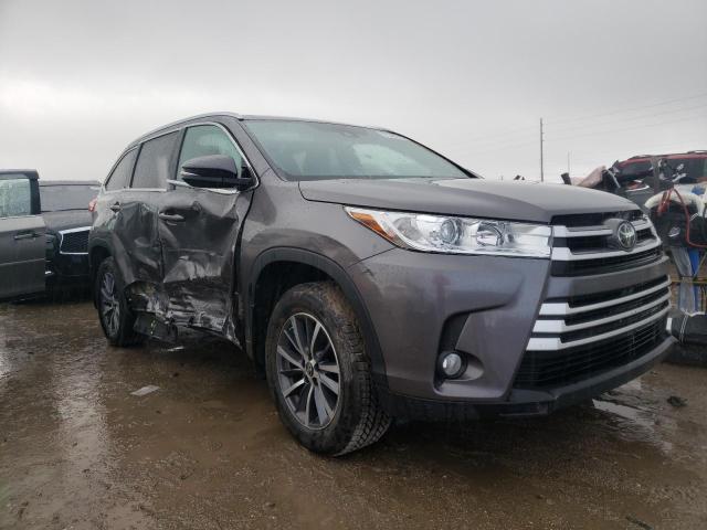 Photo 4 from auction – 2017 TOYOTA HIGHLANDER with VIN 5TDJZRFHXHS520758