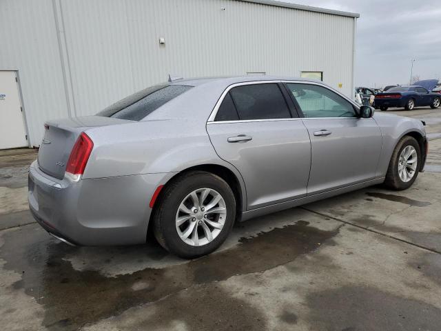 Photo 3 from auction – 2016 CHRYSLER 300 LIMITE with VIN 2C3CCAAG5GH206866
