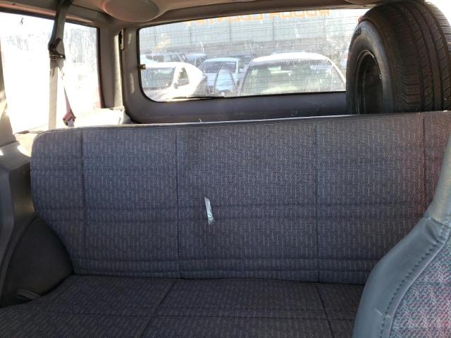 Photo 10 from auction – 1998 JEEP CHEROKEE S with VIN 1J4FJ68S8WL203235