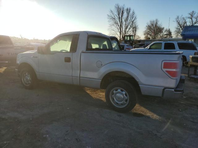 Photo 2 from auction – 2010 FORD F150 with VIN 1FTMF1CW3AKB84152