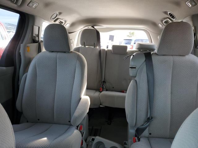 Photo 10 from auction – 2012 TOYOTA SIENNA LE with VIN 5TDKK3DC1CS233881