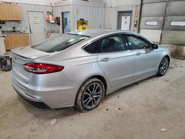 Photo 3 from auction – 2019 FORD FUSION TIT with VIN 3FA6P0RU0KR235681