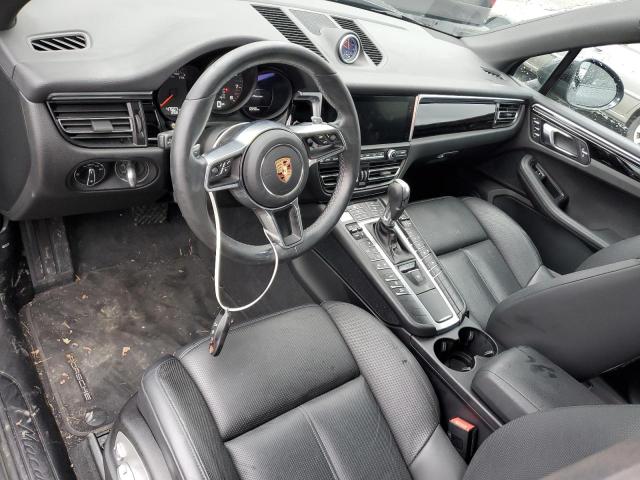 Photo 8 from auction – 2019 PORSCHE MACAN with VIN WP1AA2A56KLB04189