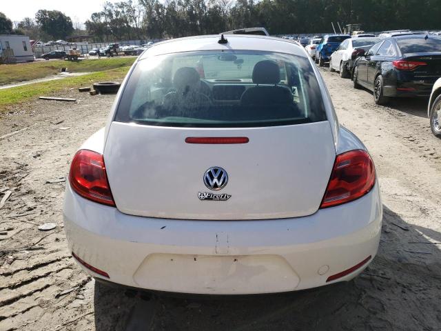 Photo 6 from auction – 2014 VOLKSWAGEN BEETLE with VIN 3VWJP7AT7EM628124