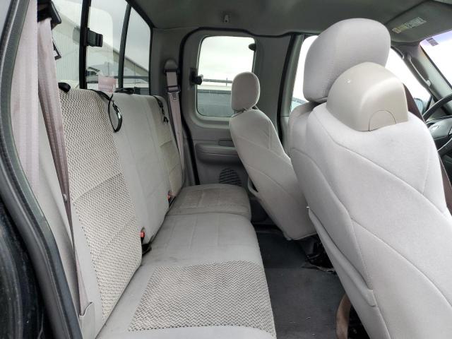 Photo 10 from auction – 2003 FORD F150 with VIN 1FTRX08W03KC31128