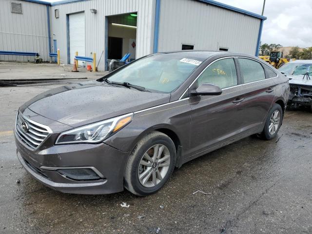 HYUNDAI SONATA SE 2016 with VIN 5NPE24AF5GH431635 - Photo from auction