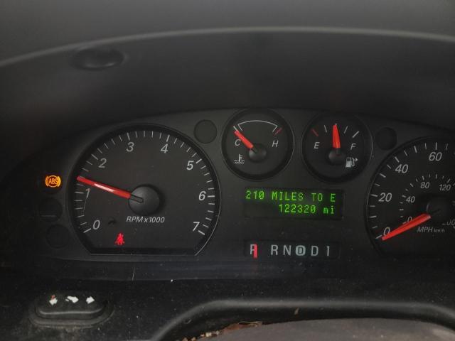 Photo 9 from auction – 2004 FORD TAURUS SE with VIN 1FAFP58224A206757