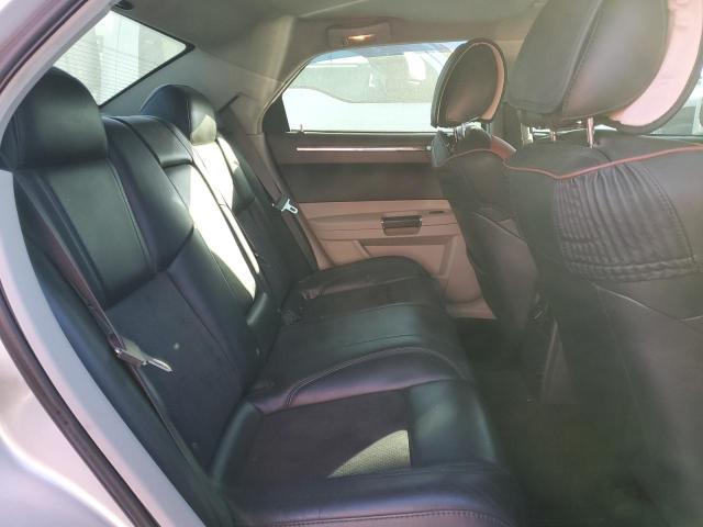 Photo 10 from auction – 2006 CHRYSLER 300C SRT-8 with VIN 2C3KA73W86H417440
