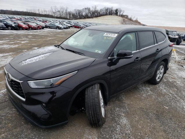 TOYOTA HIGHLANDER 2022 with VIN 5TDBZRBH6NS174438 - Photo from auction