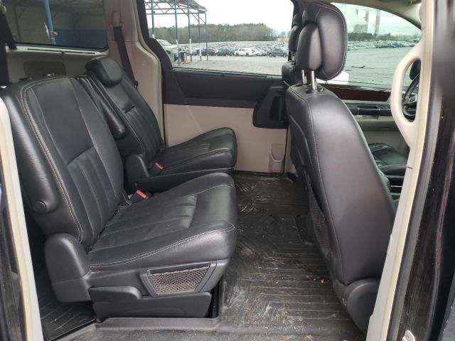 Photo 11 from auction – 2010 CHRYSLER TOWN & COU with VIN 2A4RR8DX2AR442816