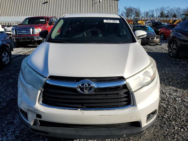 Photo 5 from auction – 2015 TOYOTA HIGHLANDER with VIN 5TDBKRFH2FS121168