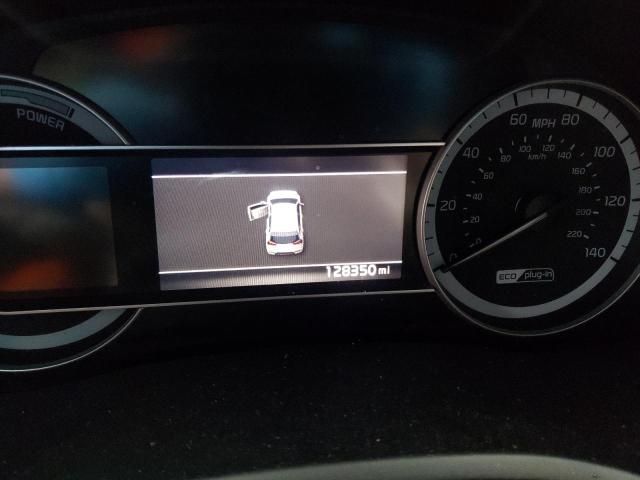 Photo 9 from auction – 2018 KIA NIRO LX with VIN KNDCM3LD1J5203663