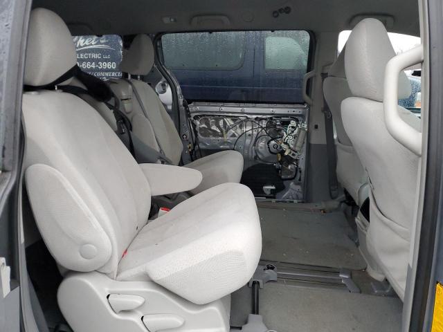 Photo 11 from auction – 2012 TOYOTA SIENNA LE with VIN 5TDKK3DC3CS207430