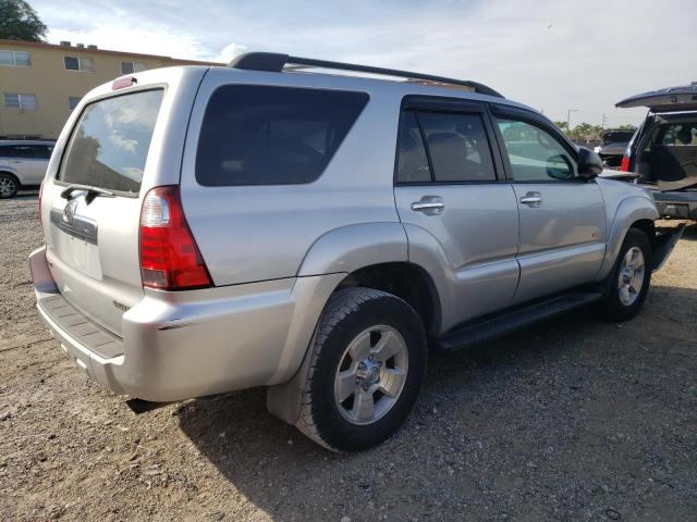 Фото 3 с аукциона – 2006 TOYOTA 4RUNNER SR с VIN JTEZU14RX68064983