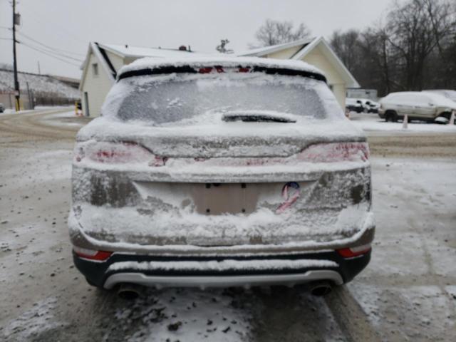 Photo 6 from auction – 2019 LINCOLN MKC RESERV with VIN 5LMCJ3D98KUL39467
