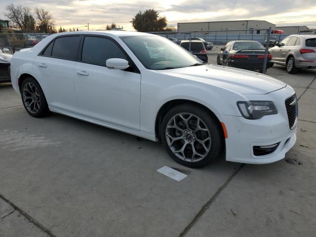 Photo 4 from auction – 2017 CHRYSLER 300 S with VIN 2C3CCABT7HH548400