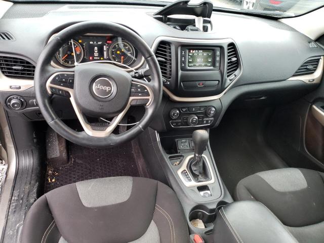 Photo 8 from auction – 2018 JEEP CHEROKEE L with VIN 1C4PJLCB2JD590352
