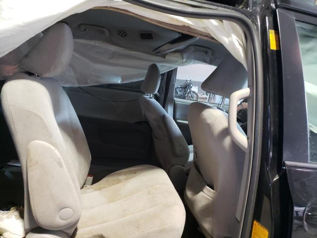 Photo 11 from auction – 2014 TOYOTA SIENNA LE with VIN 5TDKK3DC5ES407681