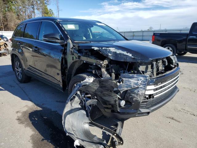 Photo 4 from auction – 2018 TOYOTA HIGHLANDER with VIN 5TDJZRFH0JS544864