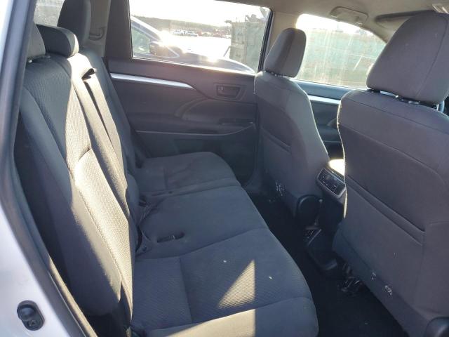 Photo 10 from auction – 2015 TOYOTA HIGHLANDER with VIN 5TDBKRFH2FS121168