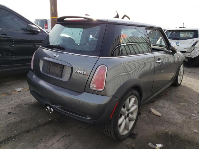 Photo 3 from auction – 2005 MINI COOPER S with VIN WMWRE33425TD91358