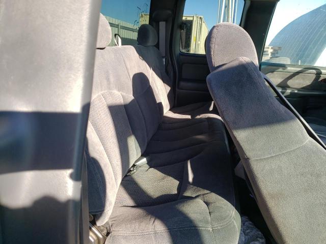Photo 10 from auction – 2002 CHEVROLET SILVERADO with VIN 2GCEK19T521163186