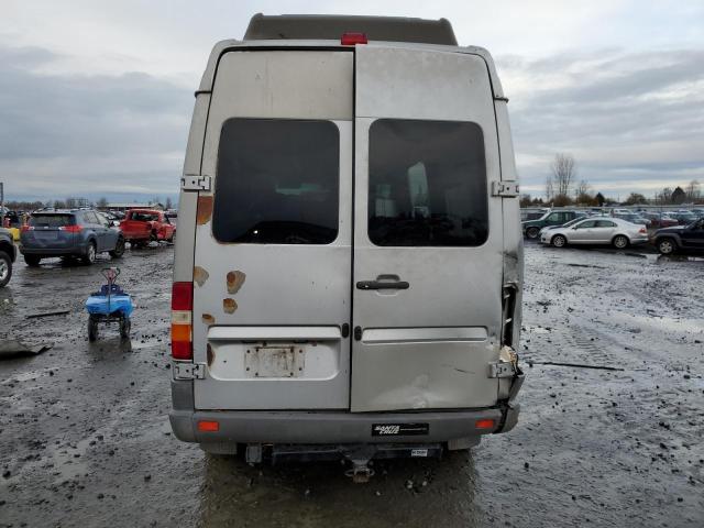 Photo 6 from auction – 2004 SPRINTER 2500 SPRIN with VIN WD5PD644645682251