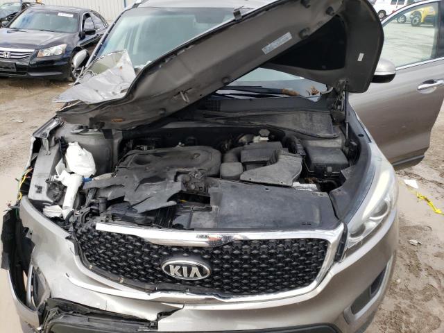 Photo 12 from auction – 2016 KIA SORENTO LX with VIN 5XYPG4A39GG076783