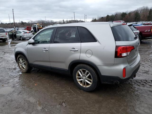 Photo 2 from auction – 2014 KIA SORENTO LX with VIN 5XYKTCA69EG545345