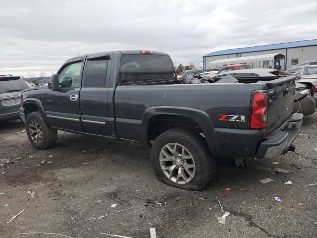 Photo 2 from auction – 2004 CHEVROLET SILVERADO with VIN 2GCEK19T141210670
