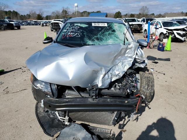 Photo 5 from auction – 2015 VOLKSWAGEN PASSAT S with VIN 1VWAS7A38FC105003