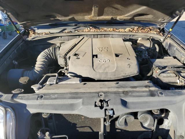 Photo 11 from auction – 2005 TOYOTA 4RUNNER SR with VIN JTEZU14R558027807