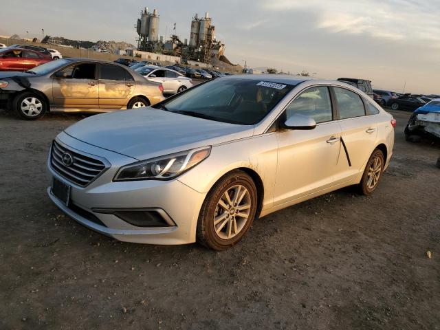 Photo 1 from auction – 2016 HYUNDAI SONATA SE with VIN 5NPE24AF8GH270780