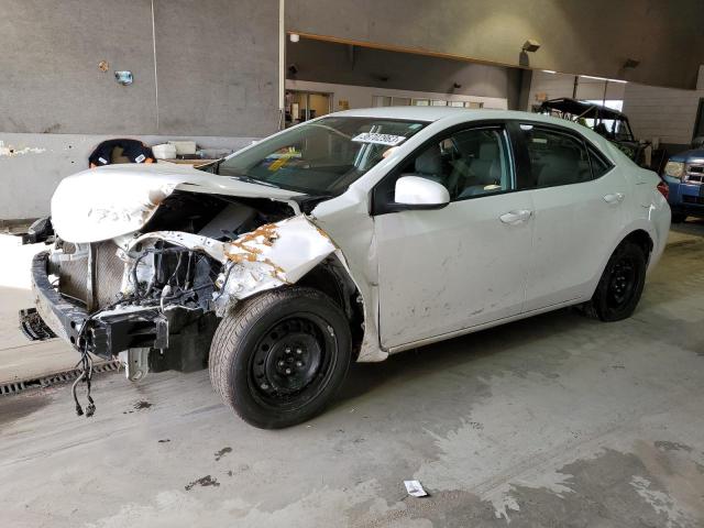 TOYOTA COROLLA L 2018 with VIN 2T1BURHE0JC027305 - Photo from auction