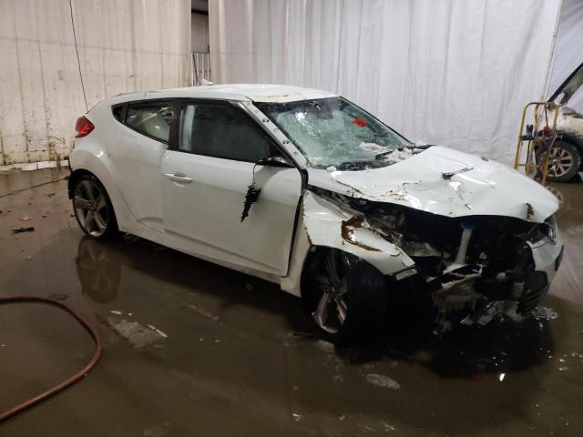 Foto 4 de la subasta – 2012 HYUNDAI VELOSTER con VIN KMHTC6AD7CU019744