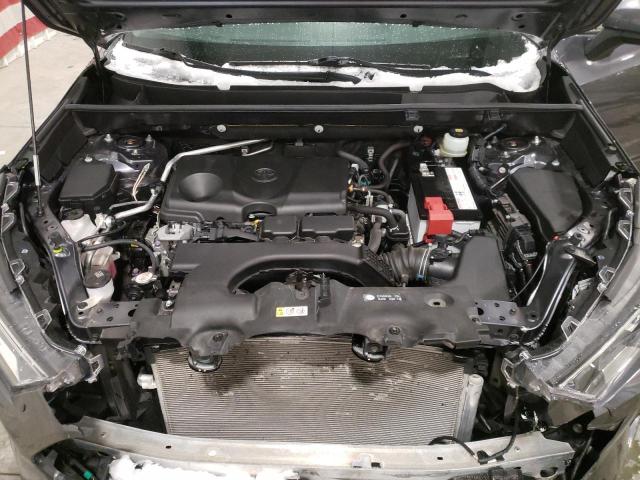 Photo 11 from auction – 2019 TOYOTA RAV4 XLE with VIN JTMP1RFVXKD021713